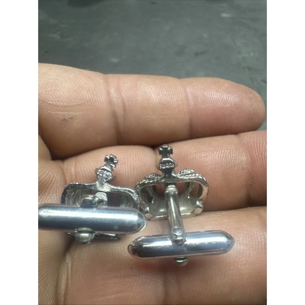 Vintage Swank Cufflinks 3D‎ Crown Silver Tone